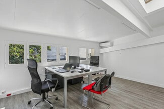 More details for 35 Rue Des Chantiers, Versailles - Coworking for Lease