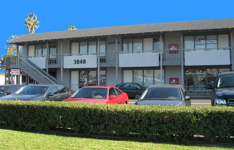 3848 Campus Dr, Newport Beach, CA for lease - Building Photo - Image 3 of 7