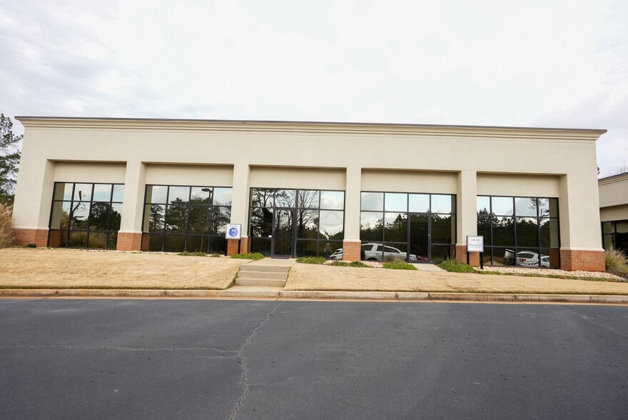 1760 Bass Rd, Macon, GA 31210 Office for Lease