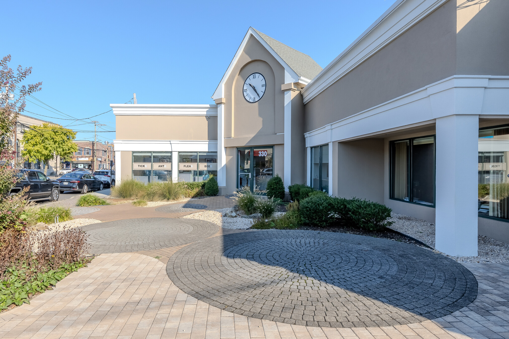 330 Conklin St, Farmingdale, NY for lease Building Photo- Image 1 of 4