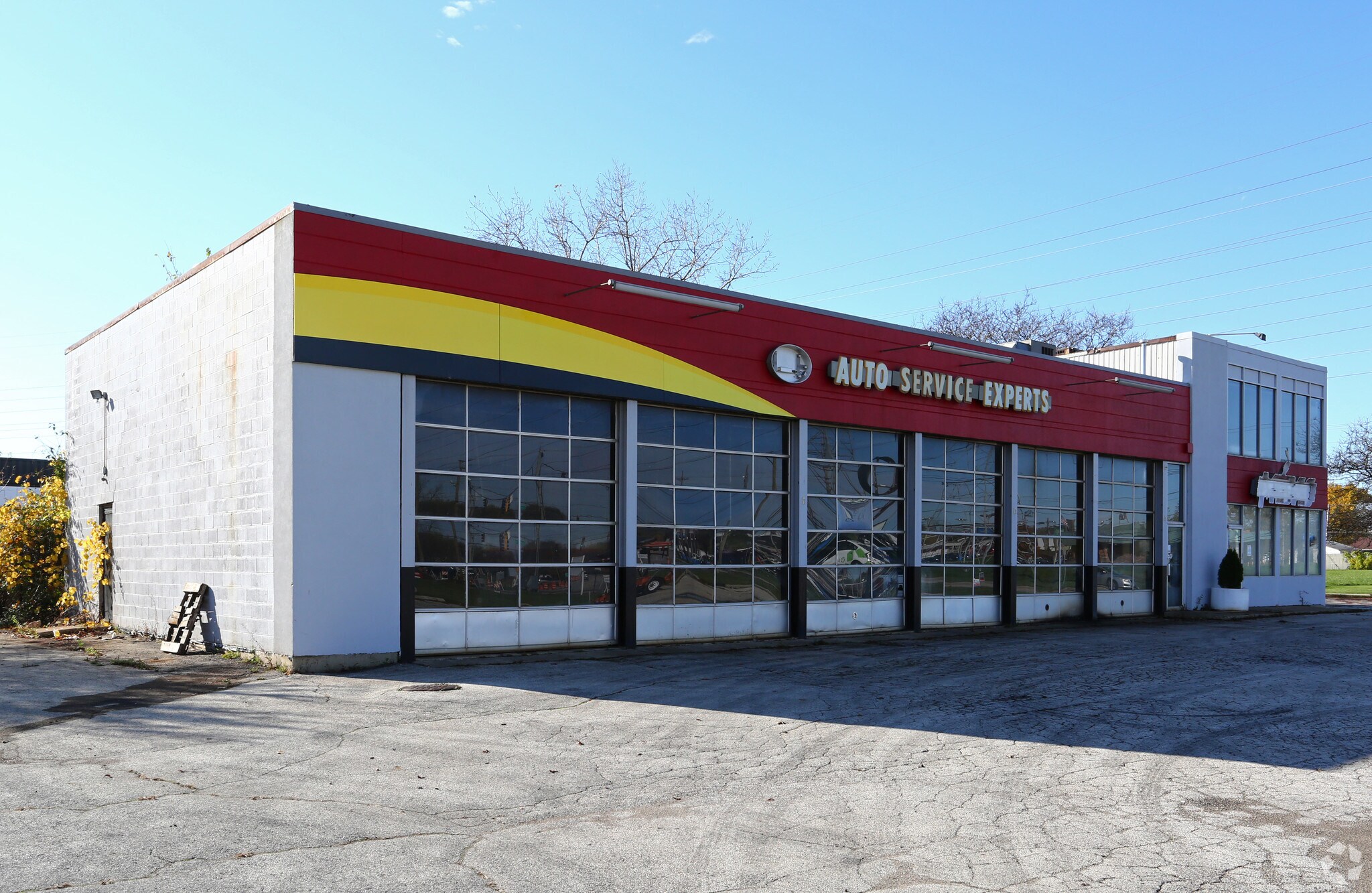 33 S Wheeling Rd, Wheeling, IL for sale Primary Photo- Image 1 of 1