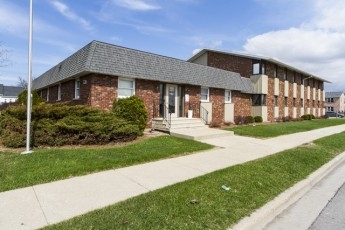 1200-1221 Bellevue St, Green Bay, WI 54302 | LoopNet.com