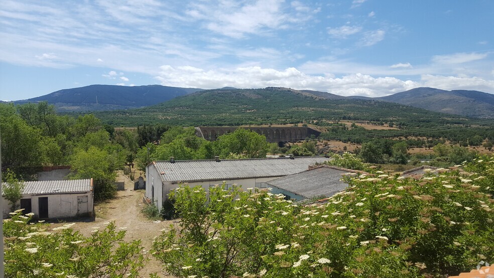 Gargantilla de Lozoya, Gargantilla y Pinilla, Madrid for sale - Building Photo - Image 1 of 15