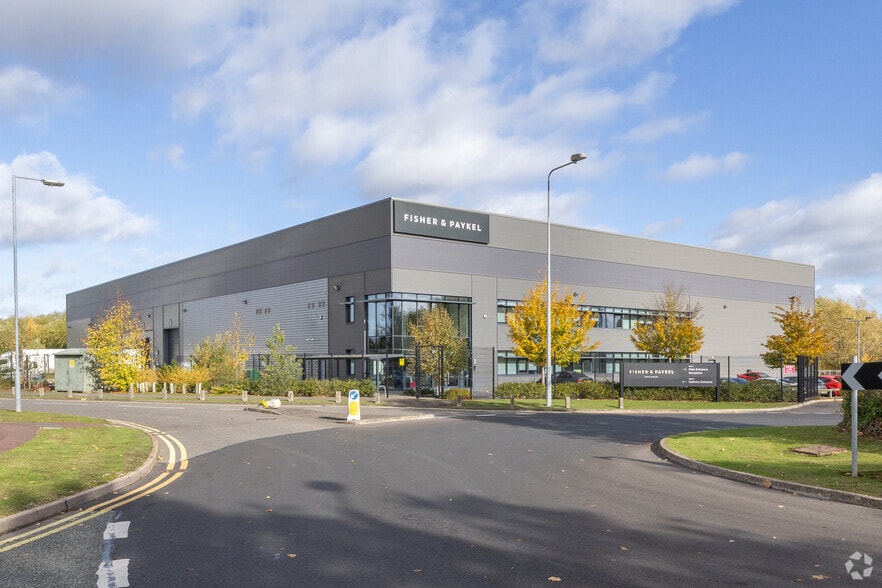 Swan Valley Way, Northampton for sale - Primary Photo - Image 1 of 1