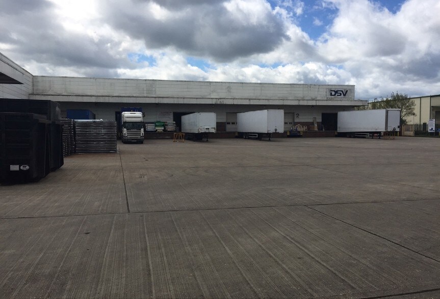 Maidstone Rd, Milton Keynes for lease - Building Photo - Image 3 of 4