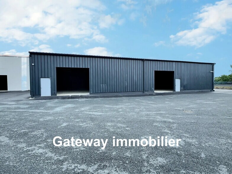 Industrial in Montluçon for lease - Building Photo - Image 2 of 5