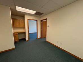 1355-1389 Forest Park Cir, Lafayette, CO for lease Interior Photo- Image 2 of 6