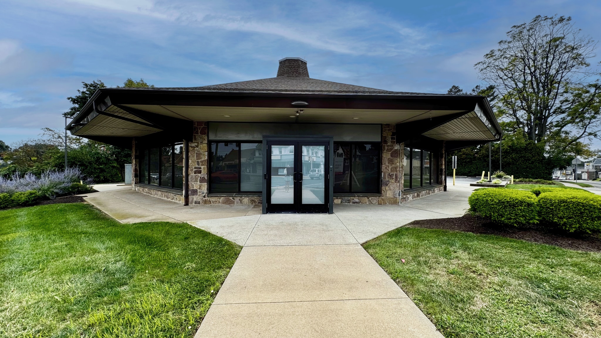 3100 Garrett Rd, Drexel Hill, PA for sale Primary Photo- Image 1 of 7