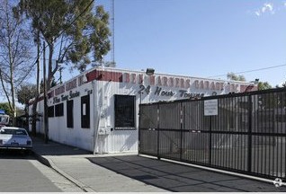 818 E Walnut St, Santa Ana, CA for lease - Primary Photo - Image 1 of 1