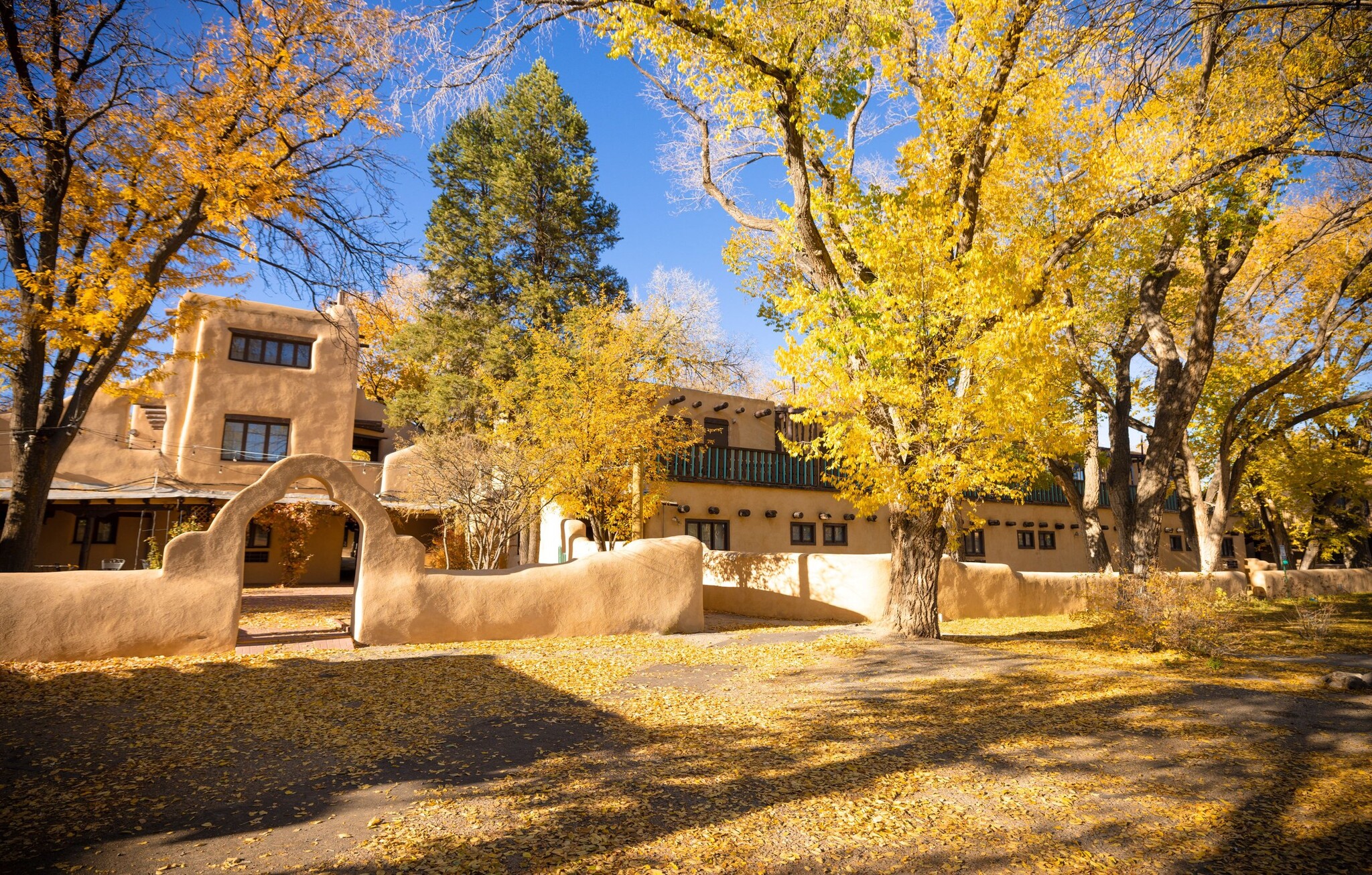 1508 Paseo del Pueblo Sur, Taos, NM for sale Building Photo- Image 1 of 23