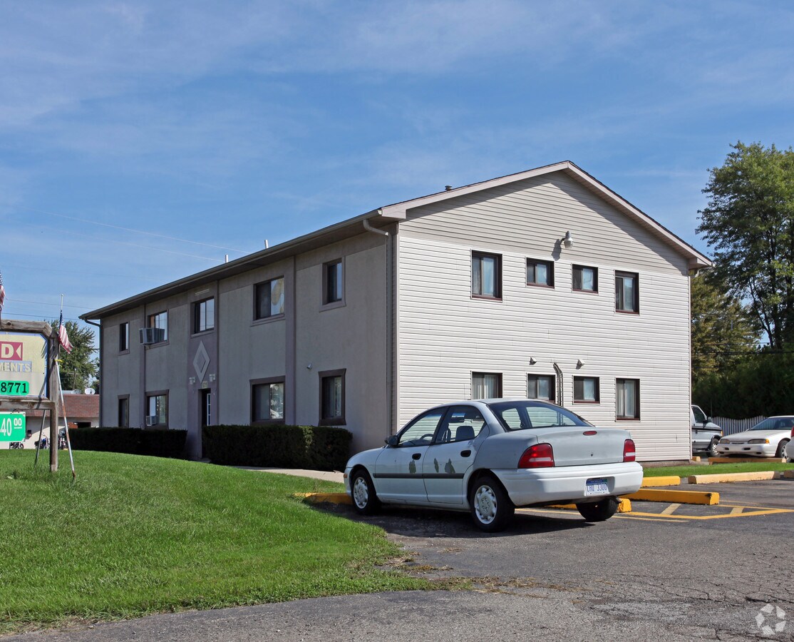 63116353 Middlebelt Rd, Romulus, MI 48174