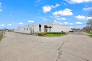 2727 S Beech Daly Rd, Dearborn Heights MI - Warehouse