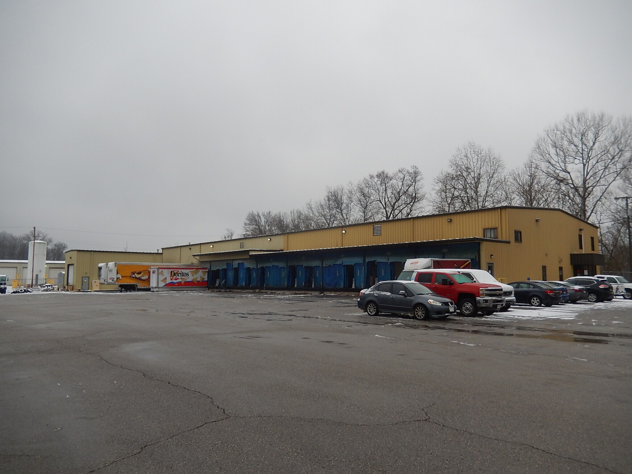 358 Harris Dr, Poca, WV 25159