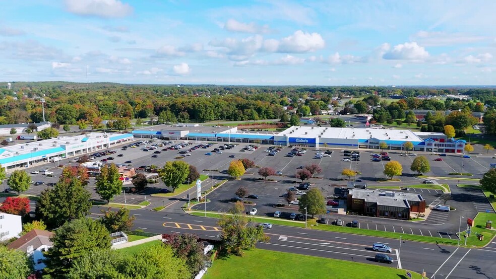 471 S Oxford Valley Rd, Fairless Hills, PA for lease - Commercial Listing Video - Image 2 of 5