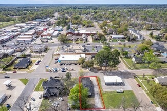 More details for 214 N Newsom St, Mineola, TX - Office for Sale
