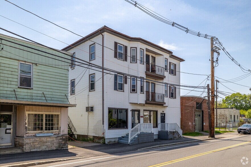 107 Ames St, Brockton, MA for sale - Primary Photo - Image 1 of 1