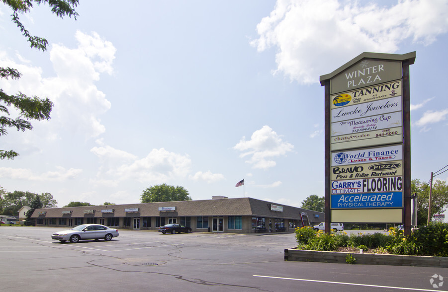 1434-1464 N State St, Belvidere, IL for sale - Primary Photo - Image 1 of 1