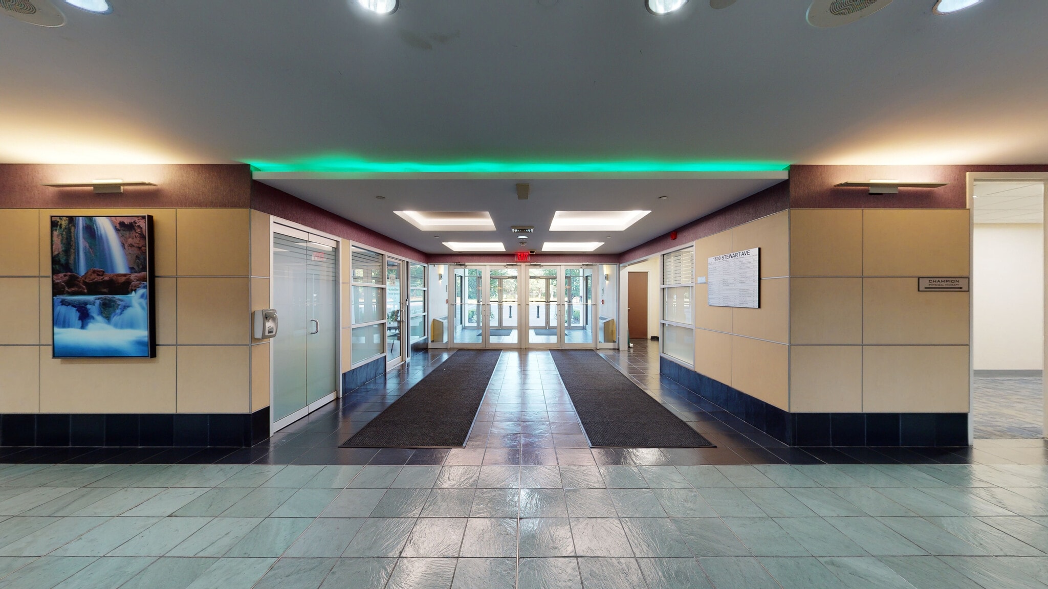 1600 Stewart Ave, Westbury, NY 11590 Eisenhower Atrium Center