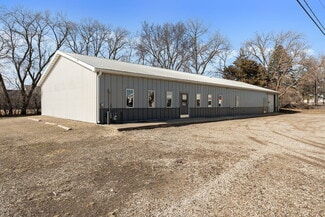 More details for 438 Highway Ave S, Blooming Prairie, MN - Office for Sale