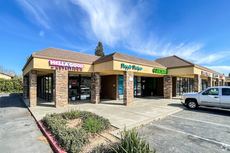 951-991 Alamo Dr, Vacaville, CA for lease - Primary Photo - Image 1 of 12