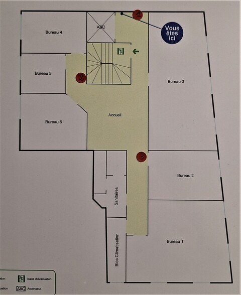 Office in Bordeaux for lease - Building Photo - Image 2 of 10