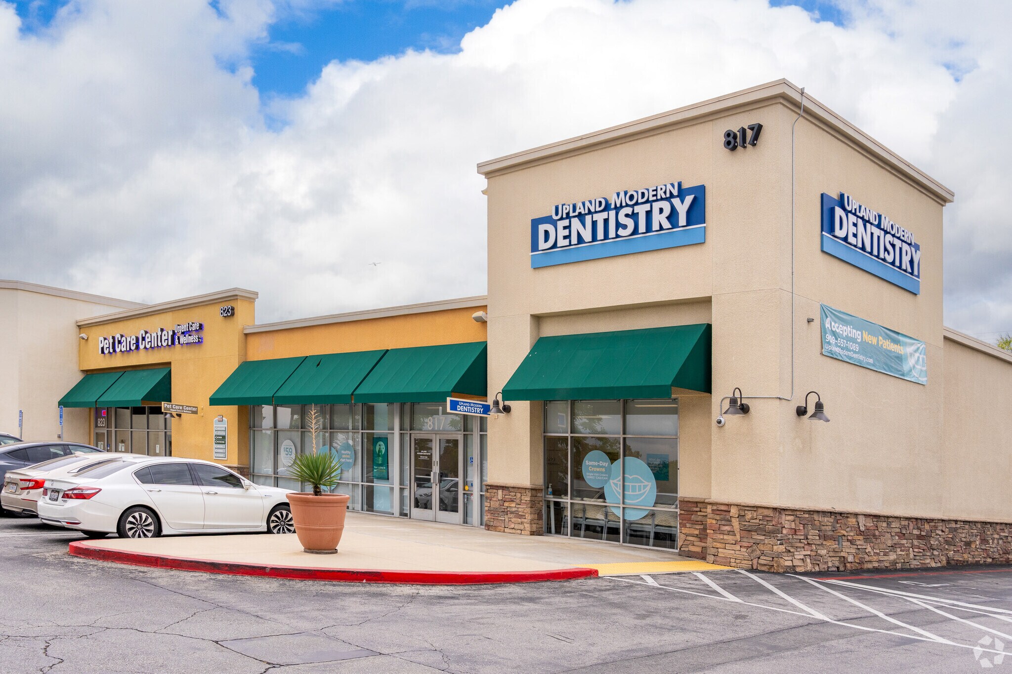 817-907 W Foothill Blvd, Upland, CA for sale Primary Photo- Image 1 of 1