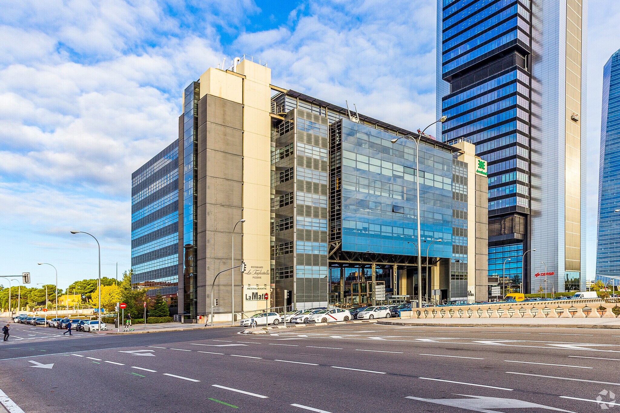 Paseo Castellana, 257, Madrid, Madrid for sale Primary Photo- Image 1 of 1