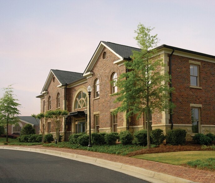 5400 Laurel Springs Pky, Suwanee, GA 30024