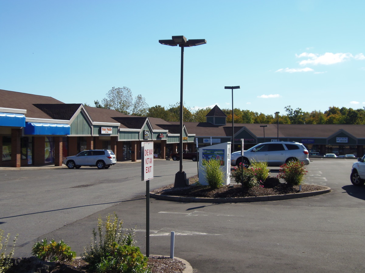 425-477 S Broad St, Meriden, CT 06450 - Parke Plaza Shopping Center ...