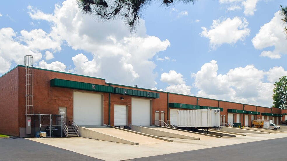 2999 Pacific Dr, Norcross, GA for lease - Building Photo - Image 2 of 9