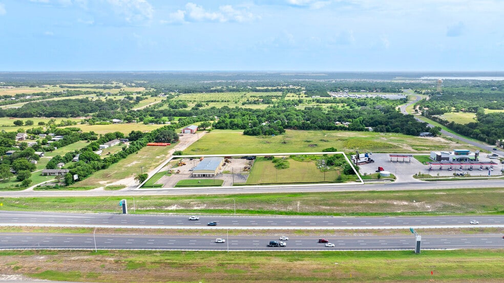 3275 W US Highway 190, Belton, TX for lease - Building Photo - Image 2 of 14