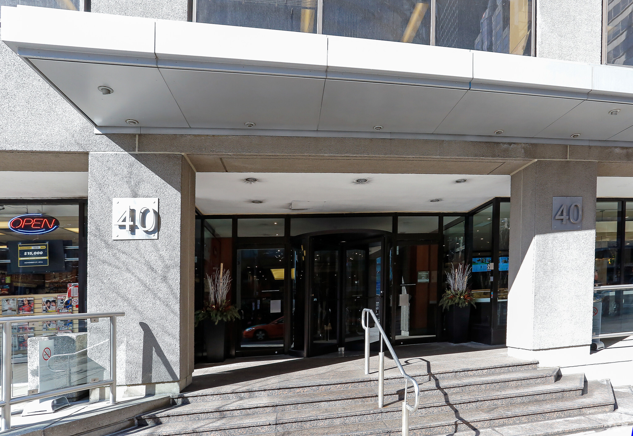 40 University Ave, Toronto, ON M5J 1T1 - Office Space for Lease ...