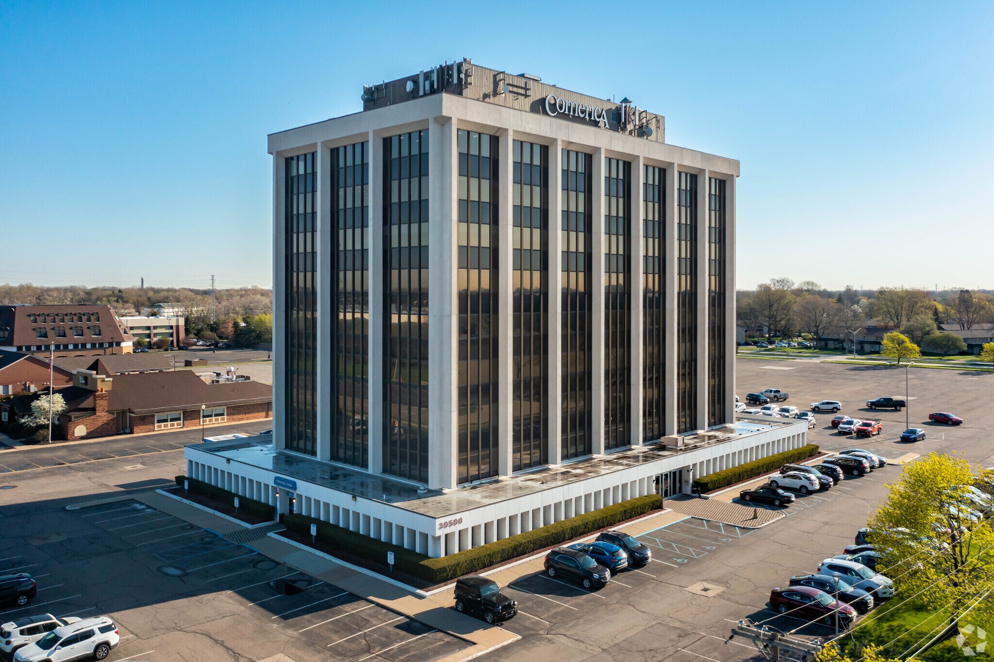 30500 Van Dyke Ave, Warren, MI 48093 Office for Lease