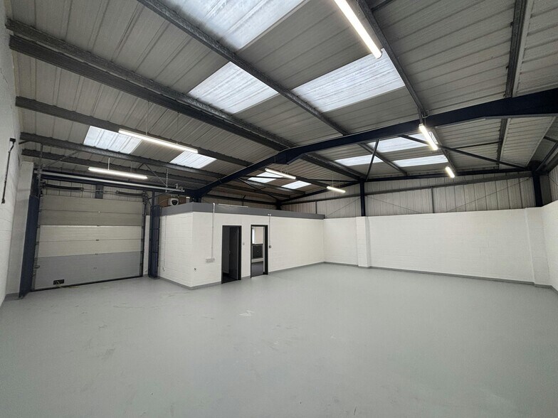 Aston Rd, Bromsgrove for lease - Building Photo - Image 2 of 3