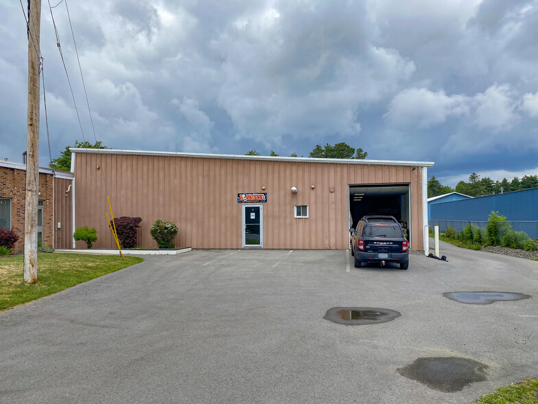 1439 Route 9, Fort Edward, NY for sale - Building Photo - Image 1 of 1