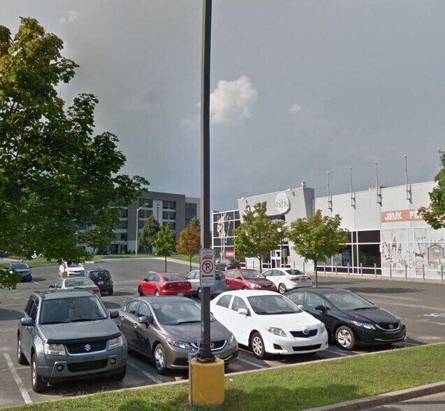 12551275 Av Jules Verne, L'anciennelorette, QC G2E 0A3