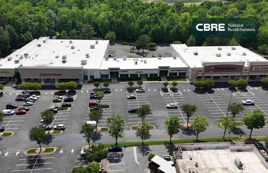 9920-10056 E Independence Blvd, Matthews, NC for sale - Building Photo - Image 2 of 6