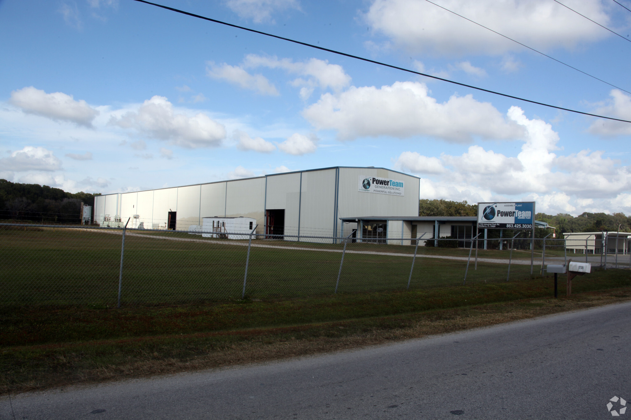 1935 Industrial Park Rd, Mulberry, FL for sale Primary Photo- Image 1 of 1