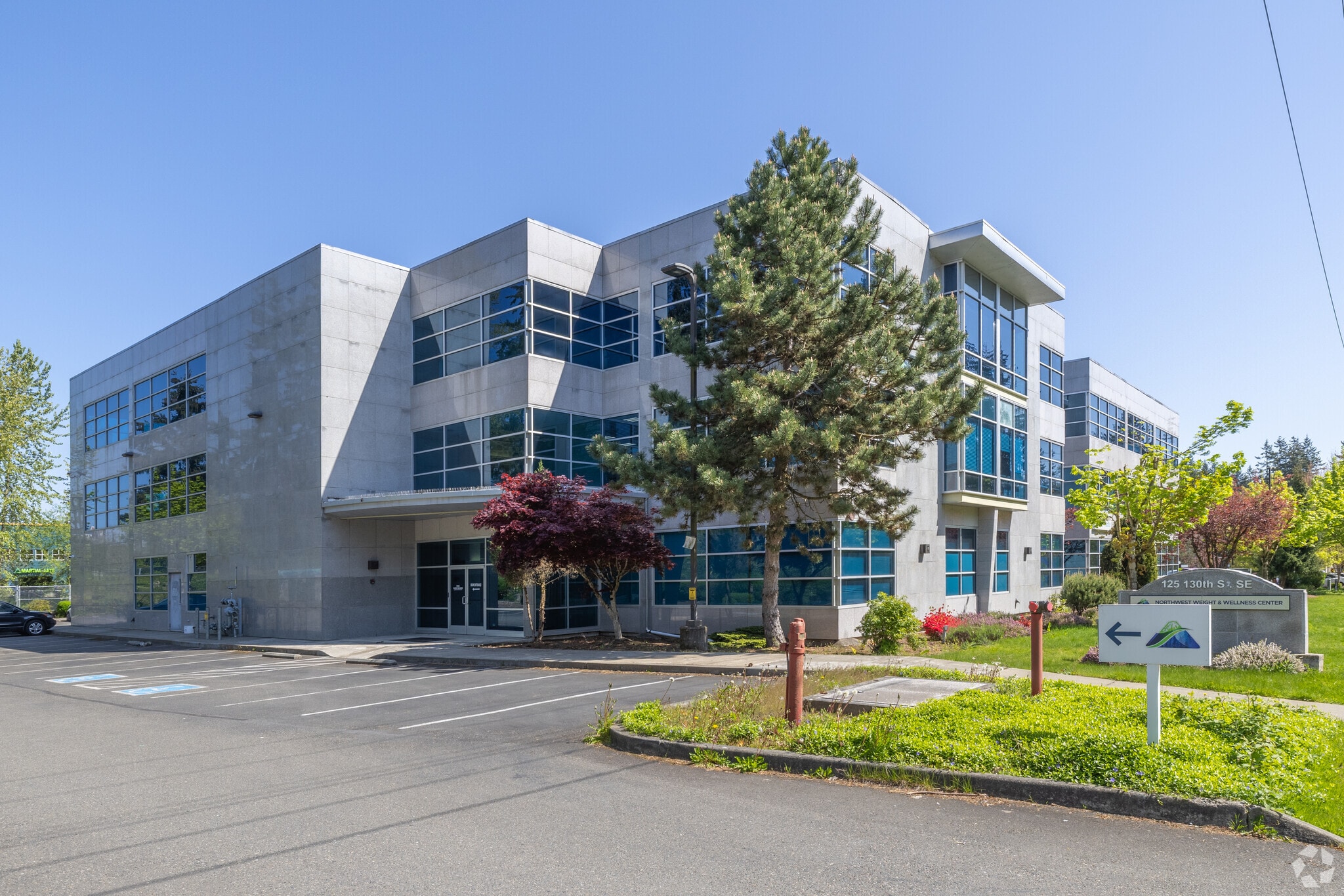 125 130th St SE, Everett, WA for lease Primary Photo- Image 1 of 6