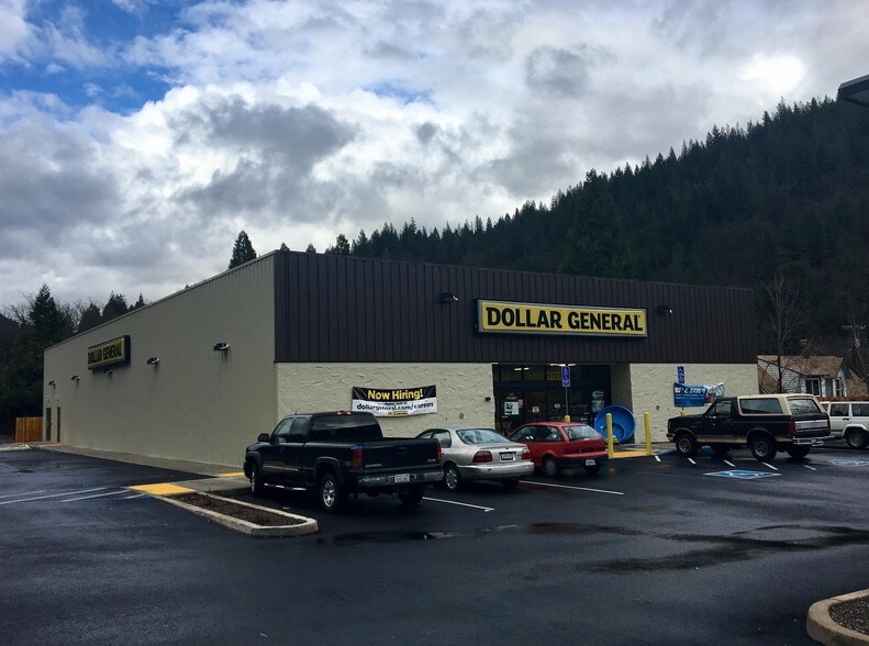 5130 Florence Loop, Dunsmuir, CA for sale - Building Photo - Image 1 of 1