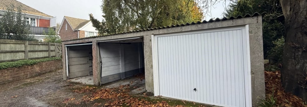 23 Shorncliffe Rd, Folkestone for sale - Building Photo - Image 2 of 4