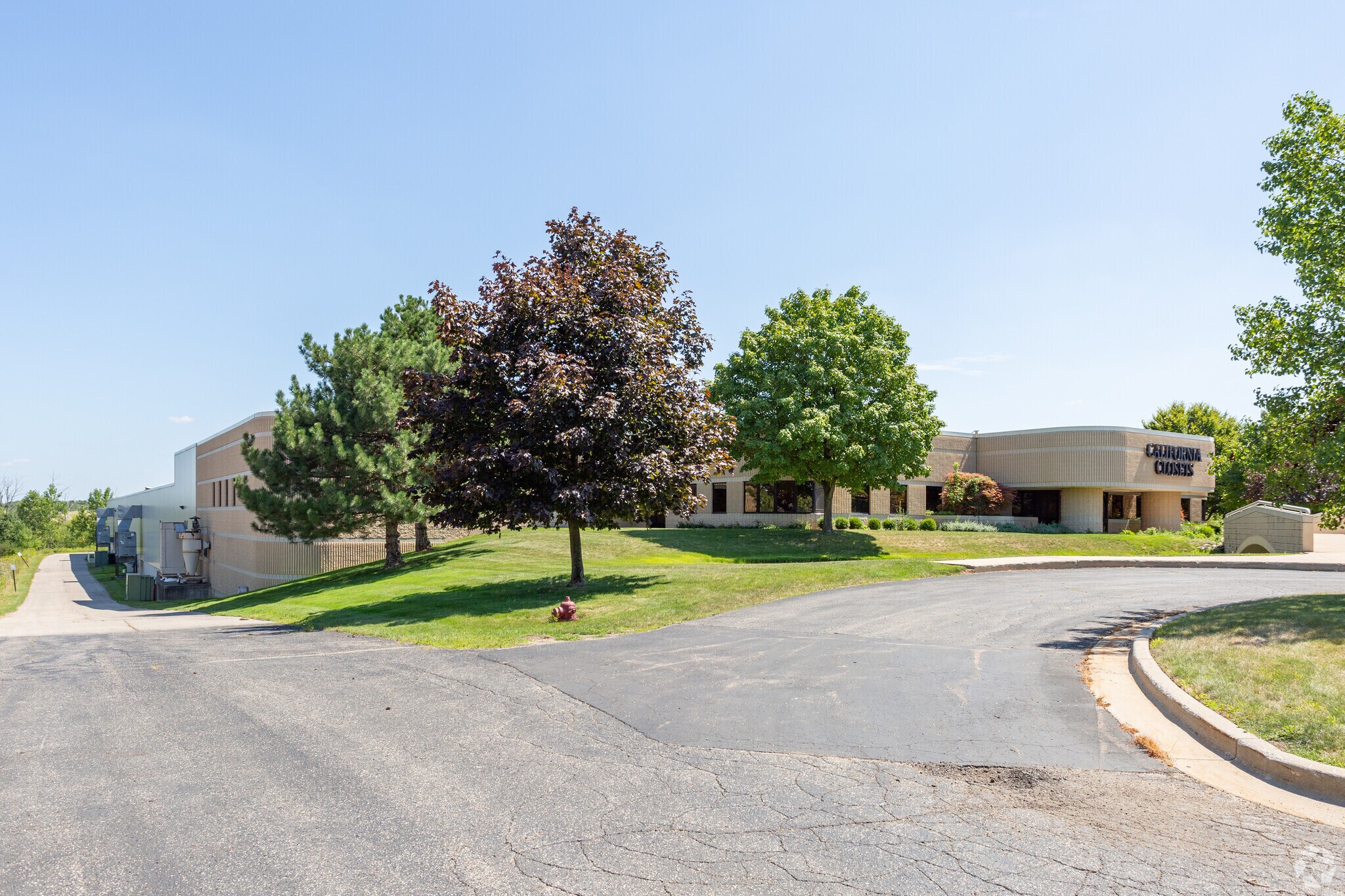 4950 Kraft Ave SE, Grand Rapids, MI for sale Primary Photo- Image 1 of 1