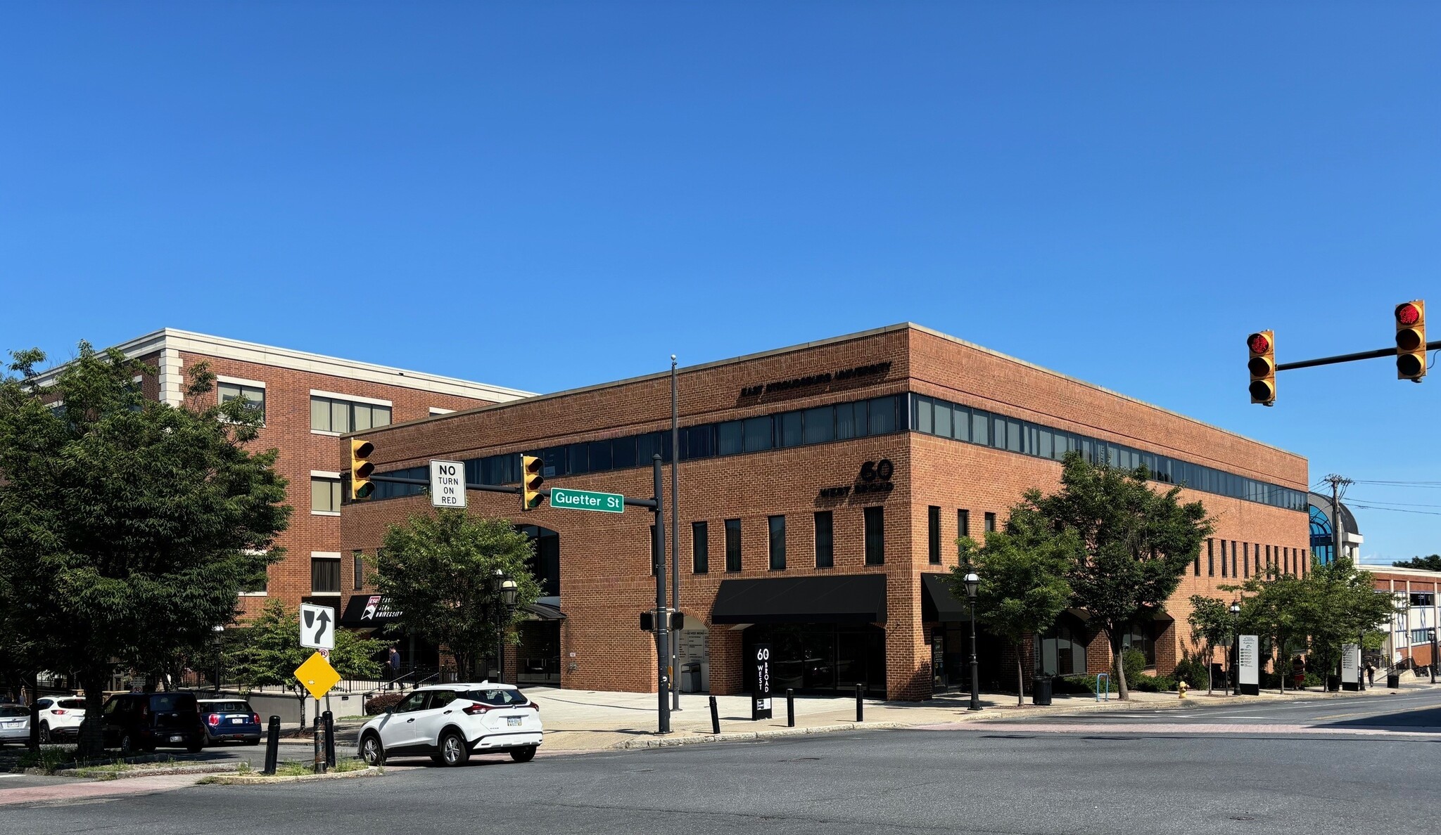 60 W Broad St, Bethlehem, PA for lease Building Photo- Image 1 of 12