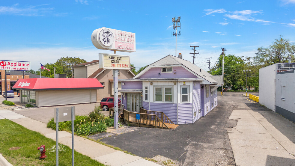 27380 Gratiot Ave, Roseville, MI for sale - Building Photo - Image 1 of 10