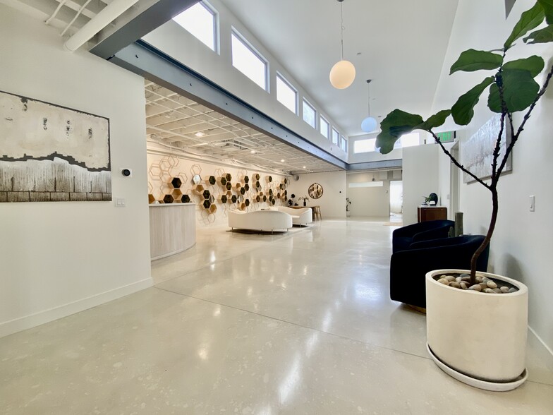 1538 20th St, Santa Monica, CA for lease - Interior Photo - Image 2 of 21