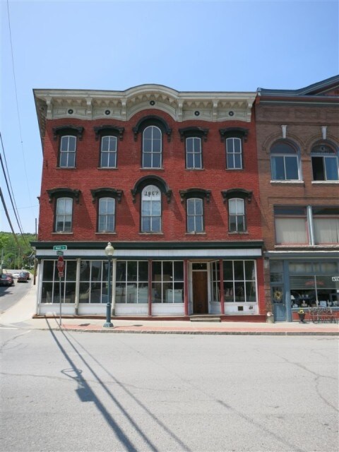 114-116 Main St, Whitehall, NY for sale Primary Photo- Image 1 of 1
