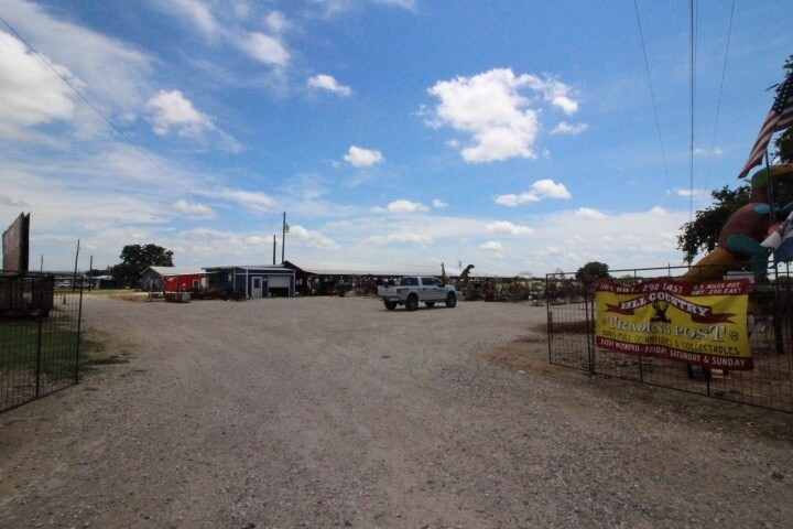 8634 E US Highway 290, Fredericksburg, TX for sale Building Photo- Image 1 of 1