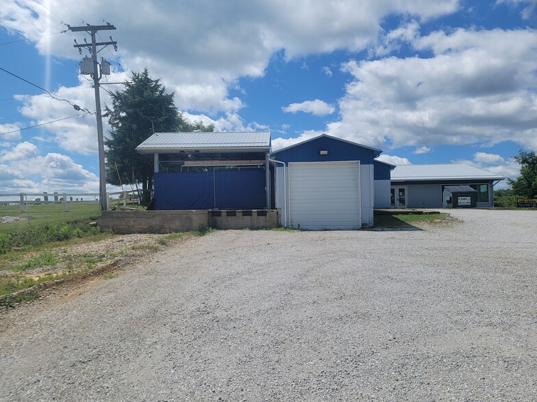 62240 Bailey Rd, Barnesville, OH for lease - Building Photo - Image 2 of 22