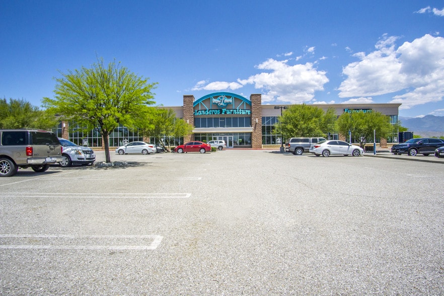 1484 E Second St, Beaumont, CA for lease - Building Photo - Image 3 of 10