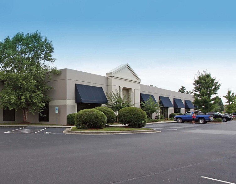 2638 Willard Dairy Rd, High Point, NC for lease - Building Photo - Image 3 of 27